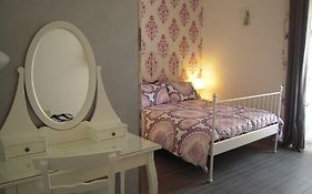 B&B Orlando Suites